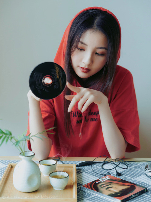 德国遭遇瑞士挑战——欧洲足球赛事轮番进行,德国队瑞士队