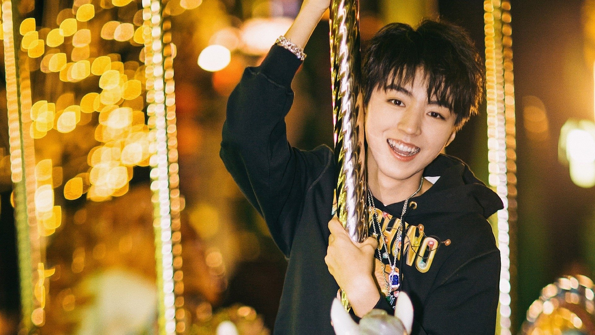 开云网页版登录入口-湖人逆转勇士，常规赛巅峰对决中詹姆斯末节爆发，勇士逆转湖人比赛录像